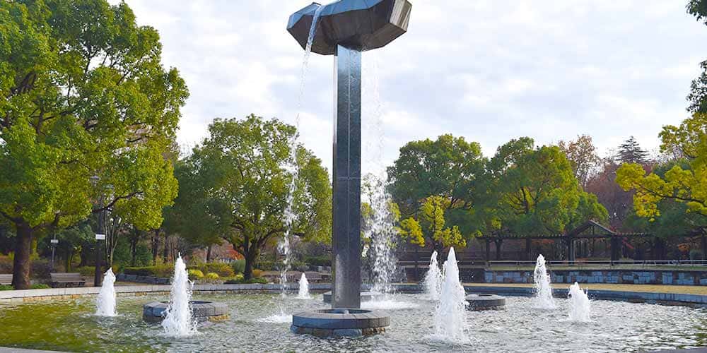 アートにも触れられる市民の憩いの場「府中の森公園」