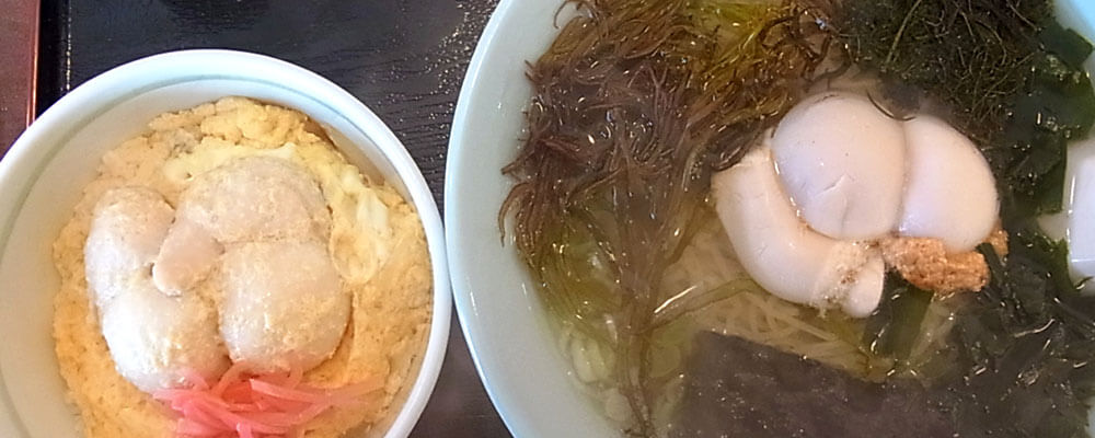陸前高田ならでは!巨大ホタテが味わえる「こんの直売センター」