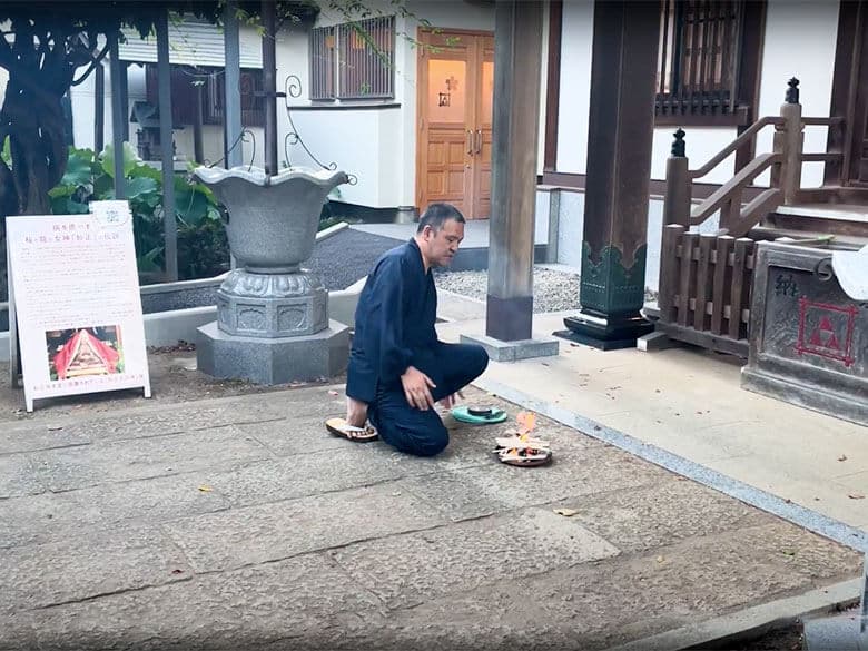 迎え火送り火体験｜市川　妙正寺