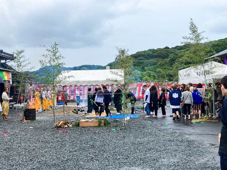 火渡り修行の様子｜福岡県行橋市・正覚院