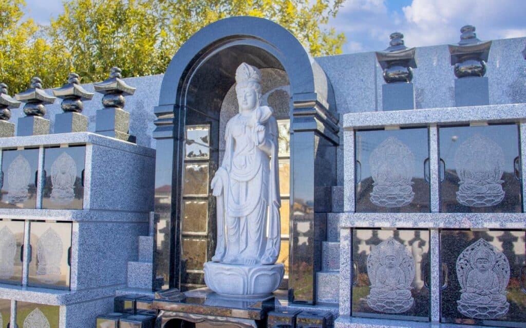 白蓮寺-永代供養墓「やすらぎ」